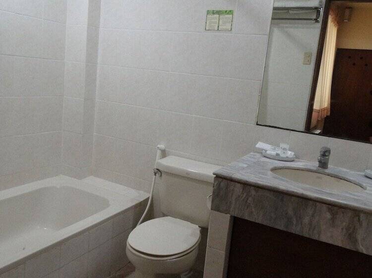 اتاق استاندارد, Citystate Asturias Hotel Palawan