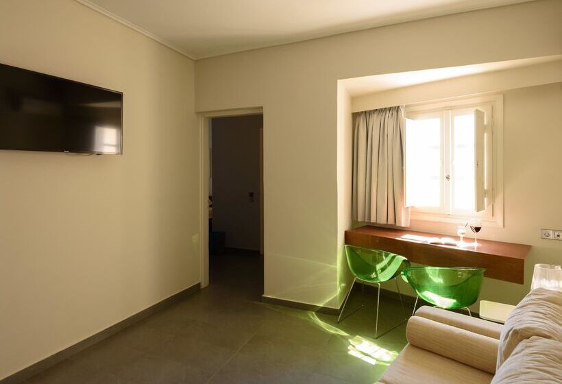 سوییت, Afroditi Venus Beach Resort