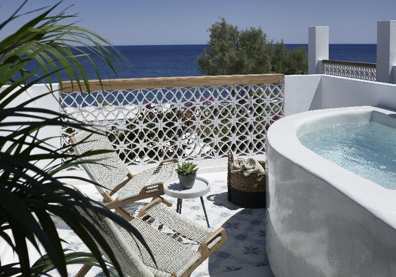 اتاق لوکس با چشم‌انداز دریا, Afroditi Venus Beach Resort