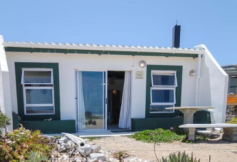 منزل غرفة نوم واحدة, Beach Cottage Kleinzee