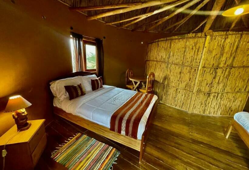 اتاق خانوادگی با چشم‌انداز کوه, Ekokuelap Lodge Y Turismo Alternativo