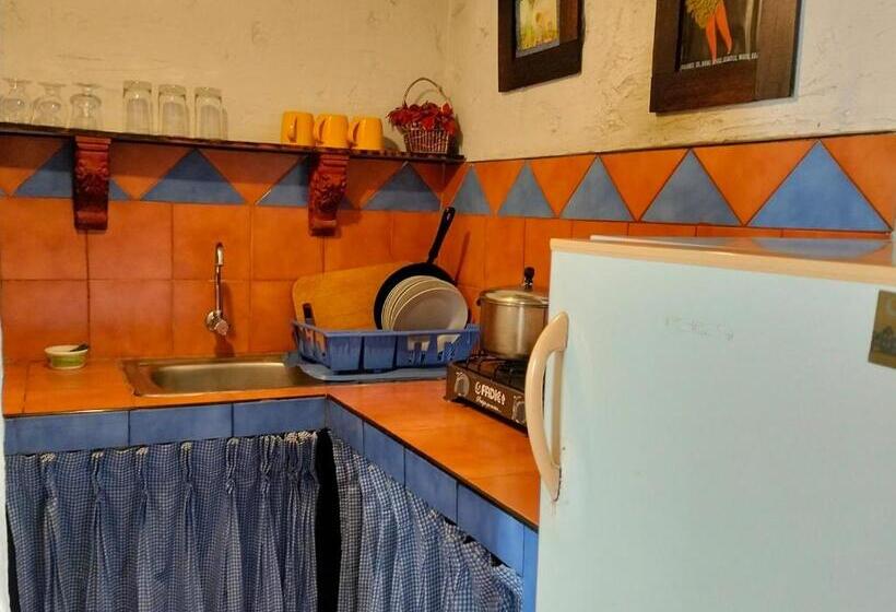 سوییت خانوادگی, Casa Del Gringo