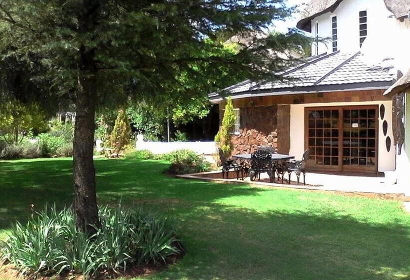 标准间, Warembo Lodge