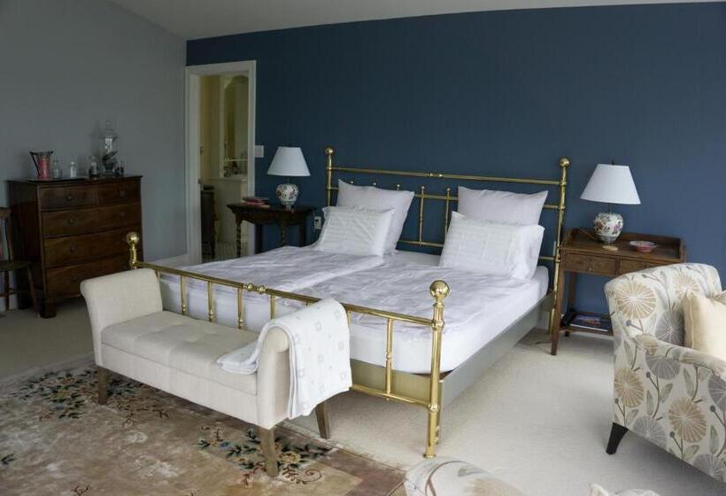 キングサイズベッドのデラックスルーム, The Empty Nest B & B