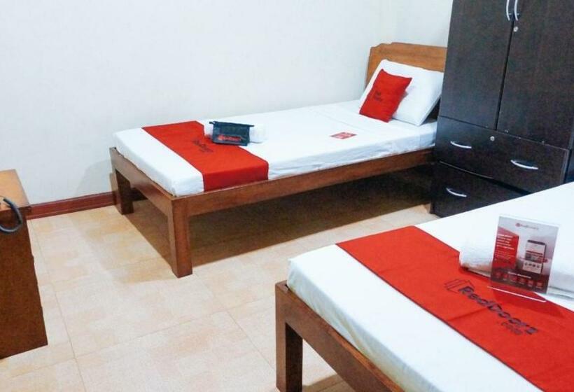 Номер Стандарт, Reddoorz Near Talisay District Hospital