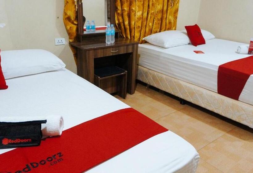 Номер Deluxe, Reddoorz Near Talisay District Hospital