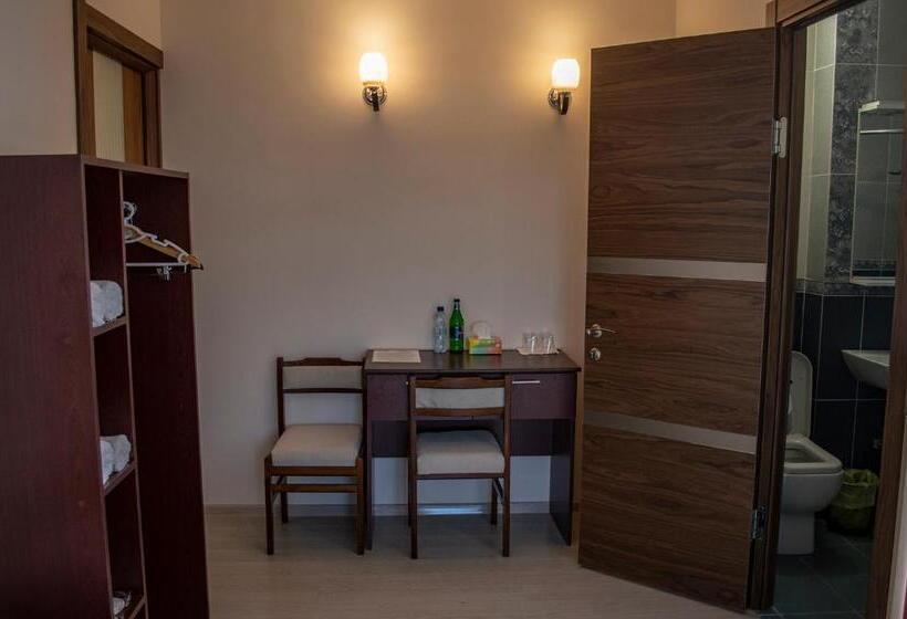 Номер Стандарт, Stone Art Guest House & Camping