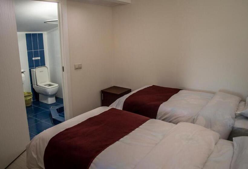 Семейный Номер, Stone Art Guest House & Camping