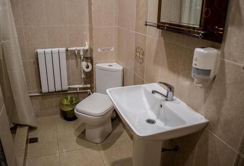 Четырехместный Номер Стандарт, Stone Art Guest House & Camping