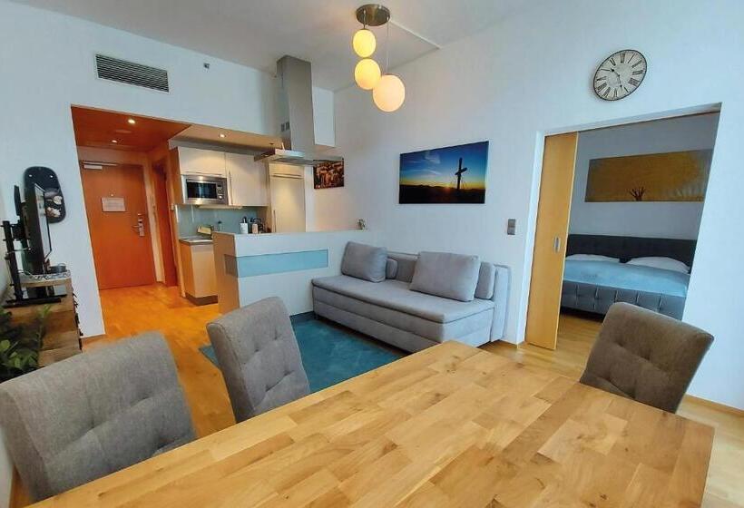 Апартаменты Семейные 1 Спальня, Das Sonnreich   Thermenhotel Loipersdorf