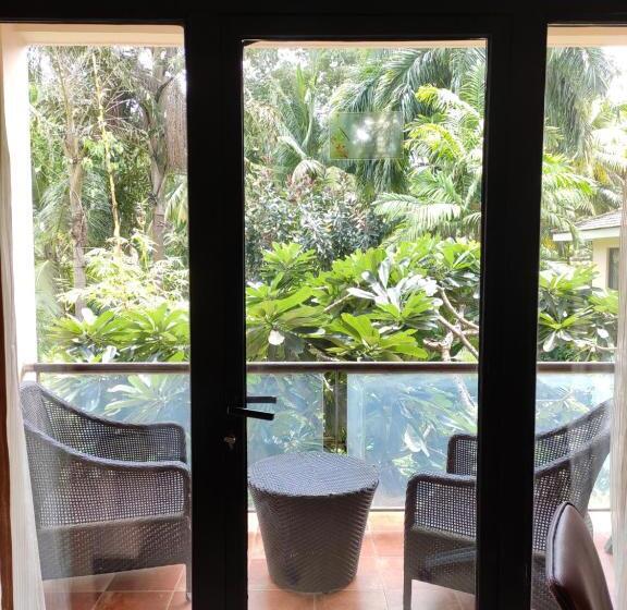 اتاق استاندارد با چشم‌انداز باغ, Goa Marriott Resort & Spa