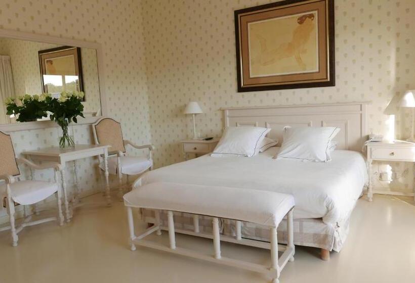 اتاق لوکس با بالکن, Les Bories & Spa