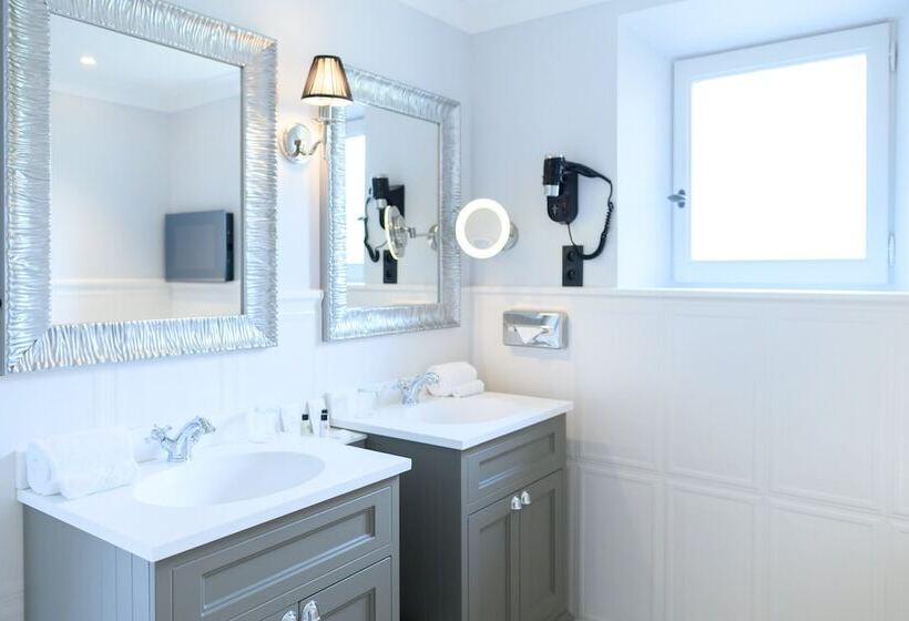 اتاق لوکس با تراس, Les Bories & Spa