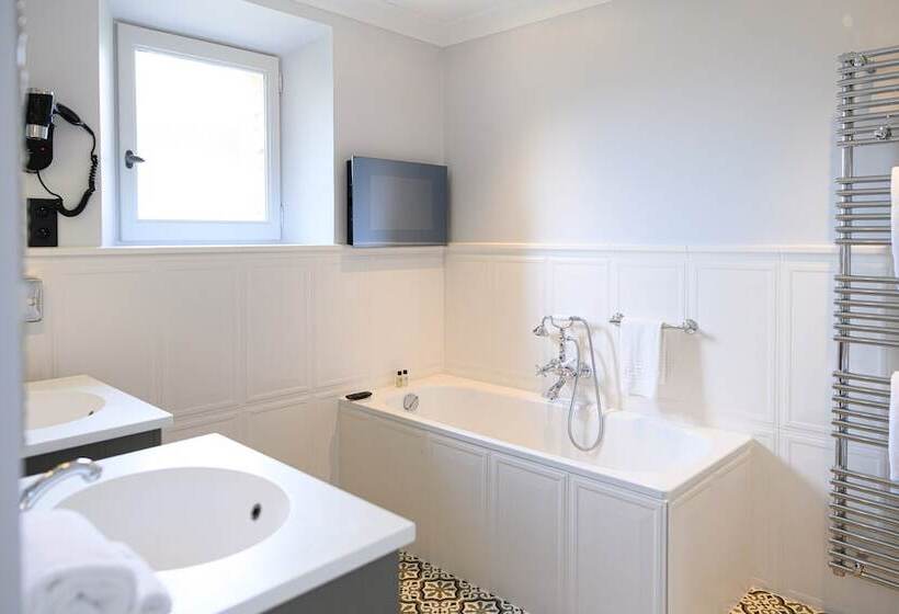 اتاق لوکس با تراس, Les Bories & Spa