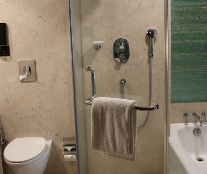 비즈니스룸, Radisson Blu Atria Bengaluru
