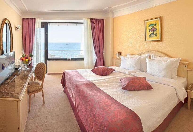 Люкс Superior Вид на Море, The Palace Hotel, Sunny Day