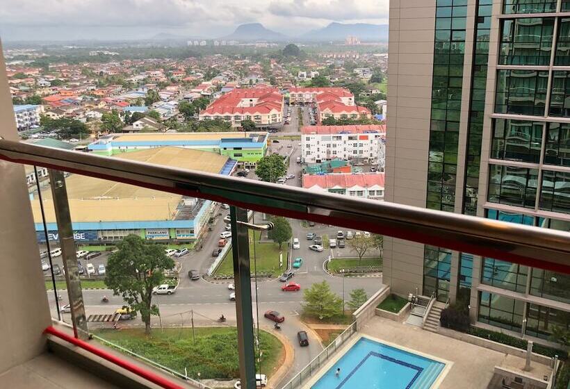 Апартаменты 3 Спальни, Luco Apartments At Imperial Suites