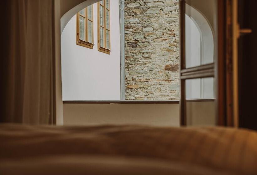 디럭스 룸, Burghotel Schlaining