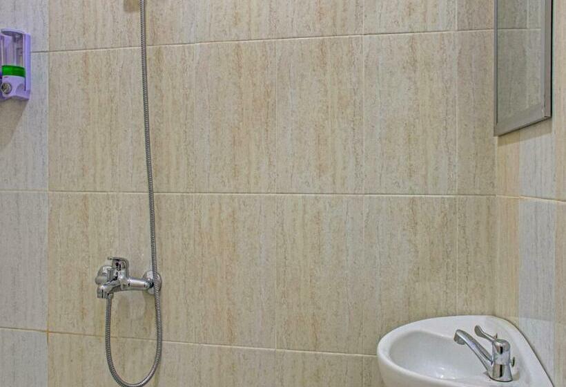 Номер Стандарт, Oyo 3841 Wisma 25