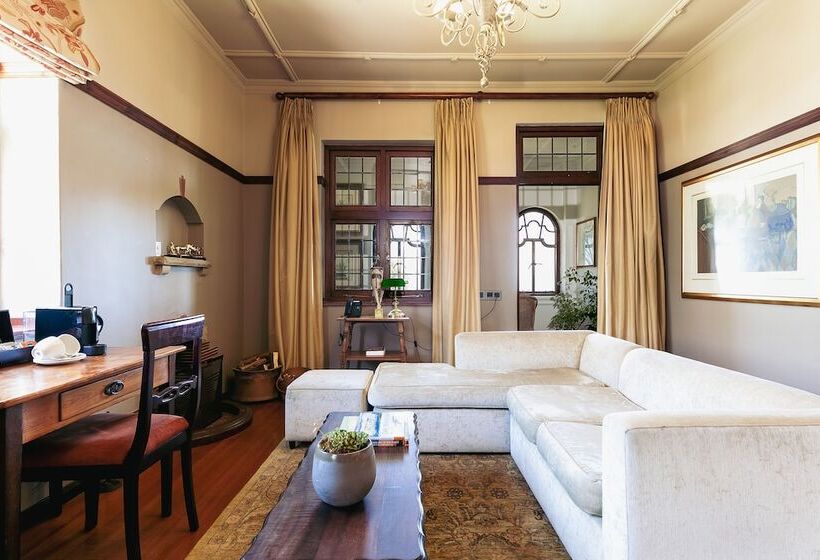 Люкс, Camps Bay Retreat
