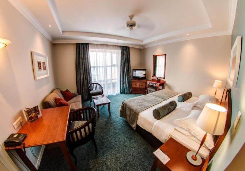 Quarto Superior, Courtyard Hotel Gqeberha