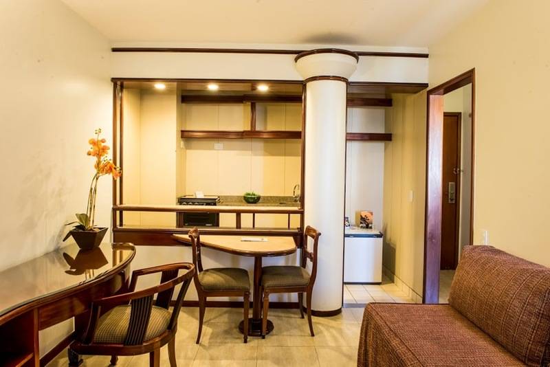 اتاق لوکس سه تخته, Golden Tulip Goiania Address