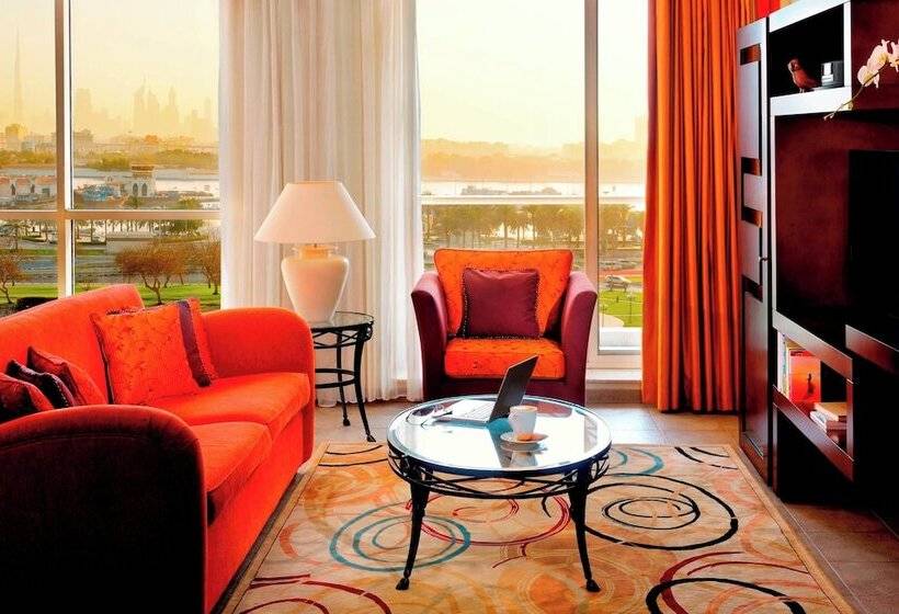 Апартаменты 2 Спальни, Marriott Executive Apartments Dubai Creek