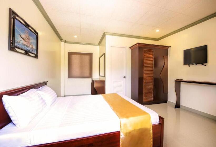 اتاق سوپریور چهار تخته, Kabaleyan Cove Resort Powered By Cocotel