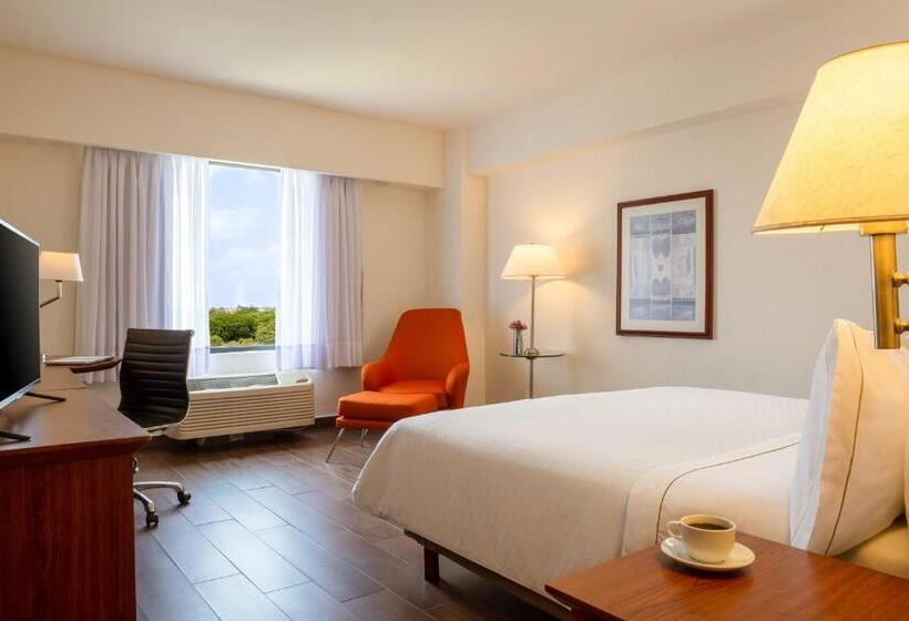 Superior-huone King-vuode, Fiesta Inn Tampico
