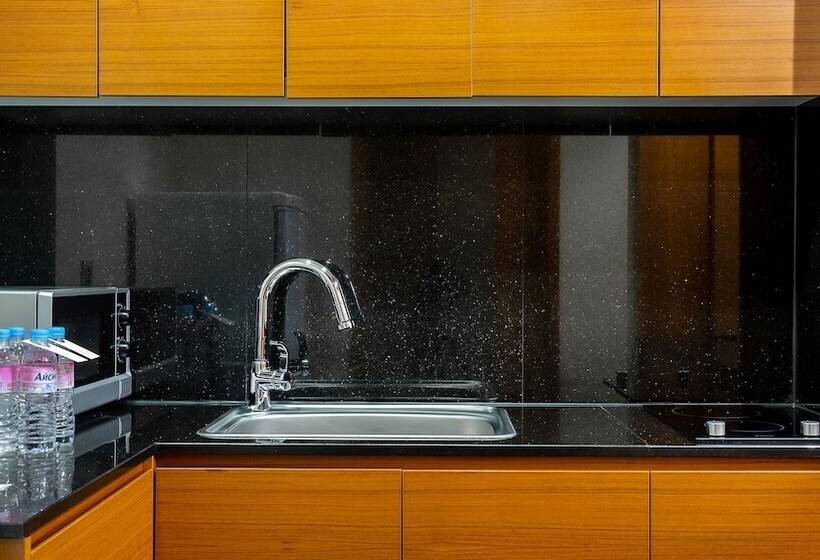 سوئیت رویال, Lotte Hotel Vladivostok