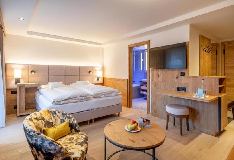 غرفة قياسية ذات إطلالة, Resort La Ginabelle