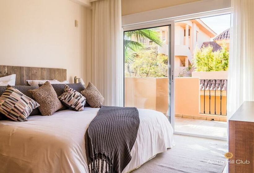Апартаменты Superior 2 Спальни, Aloha Hill Club Golf & Spa Apartments