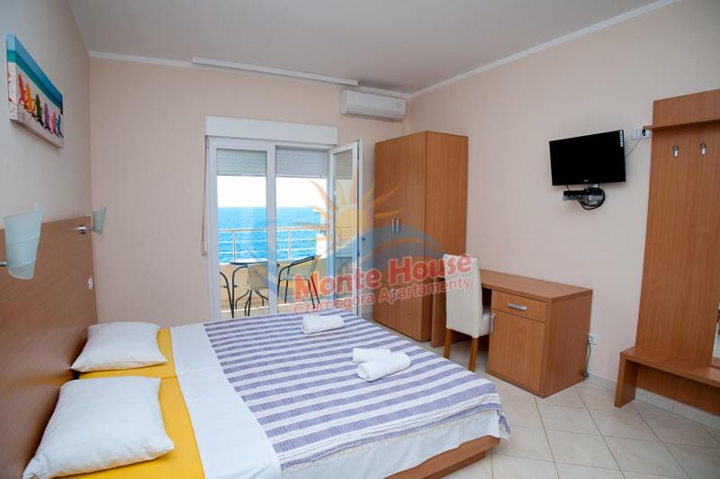 Triple Room Sea View, Apartments Lux Lukic