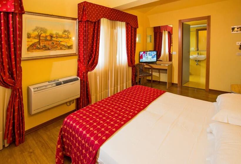 اتاق استاندارد, Albergo Nazionale