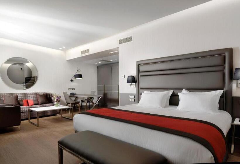 Семейный Номер, Holiday Suites