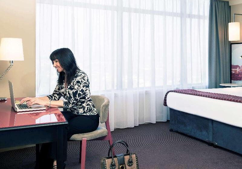 豪华套房, Mercure Cardiff Holland House Hotel & Spa