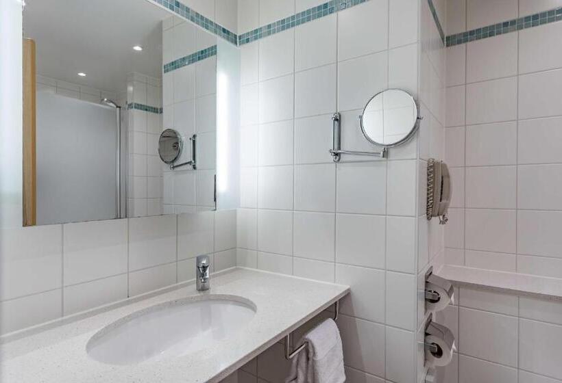 Номер Стандарт, Radisson Blu Hotel London Stansted Airport