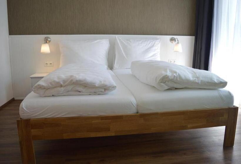 Семейный Номер, B & B Gmeineck