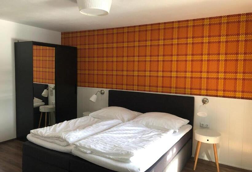 Номер Стандарт с Балконом, B & B Gmeineck