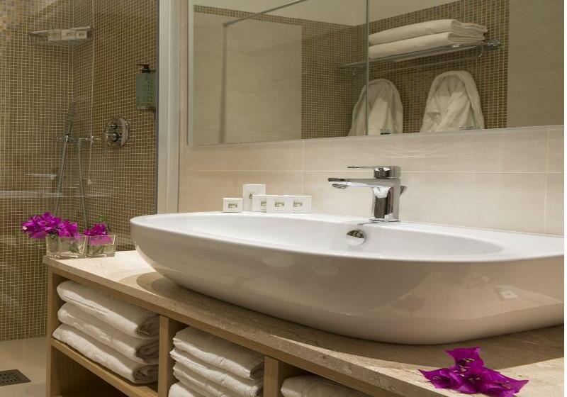اتاق استاندارد, City Express By Marriott Leon
