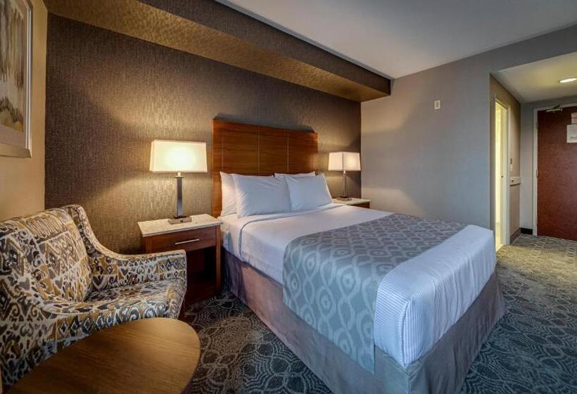 Номер Стандарт, Monte Carlo Inn Markham