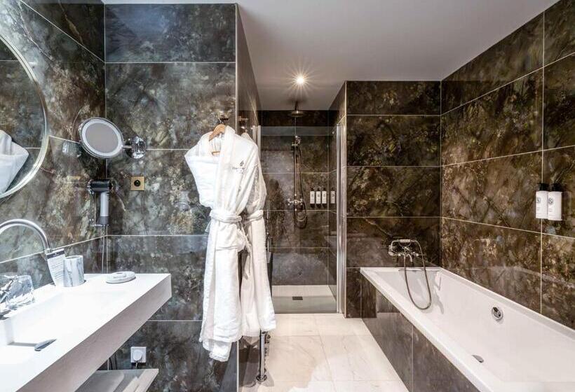 اتاق لوکس, Hôtel Le Diamond Rock