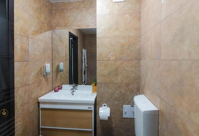 Апартаменты 2 Спальни, Antari