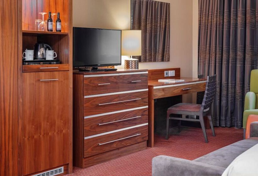 Номер Superior Кровать Кинг, Crewe Hall Hotel & Spa   Cheshire