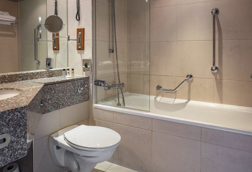 Классический Номер, Crewe Hall Hotel & Spa   Cheshire