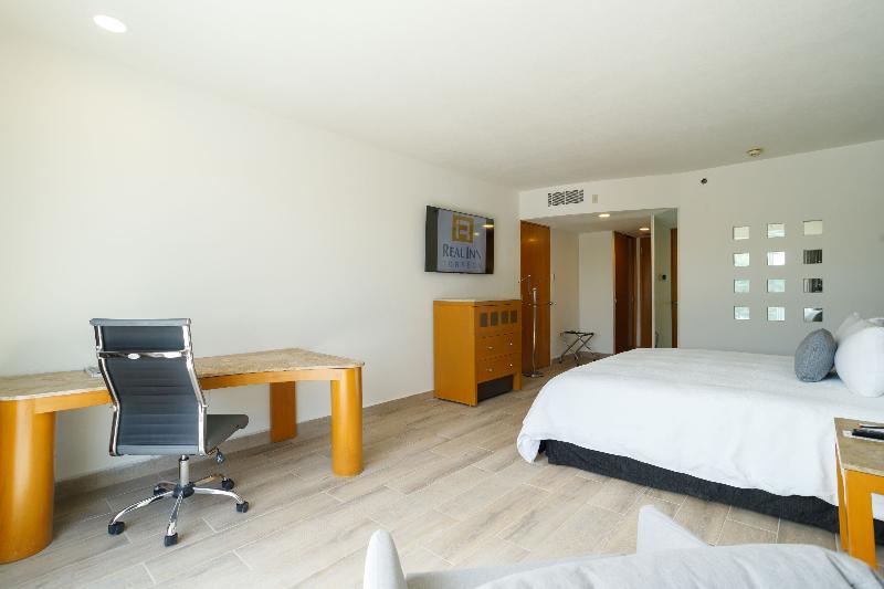 デラックスルーム, Real Inn Torreón