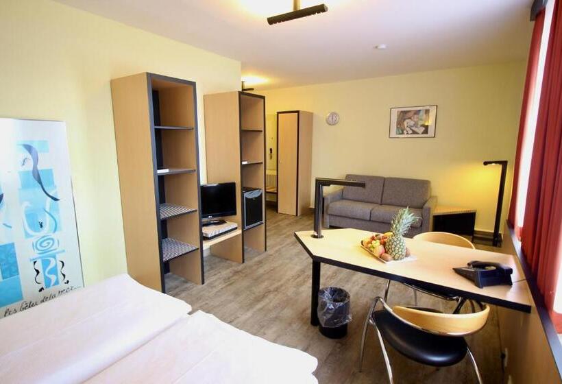 Апартаменты с 1 спальней, смежные, Tryp By Wyndham Halle