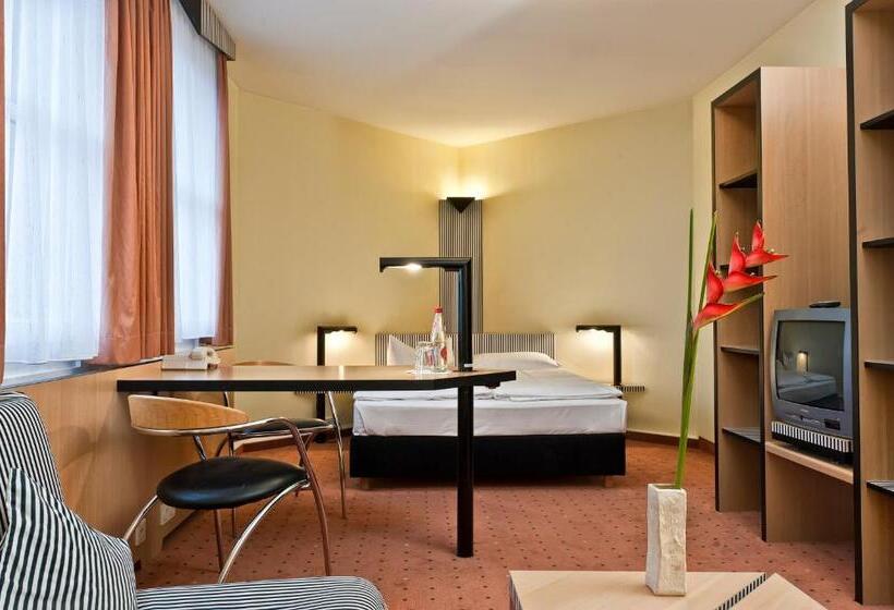 Студия Стандарт, Tryp By Wyndham Halle