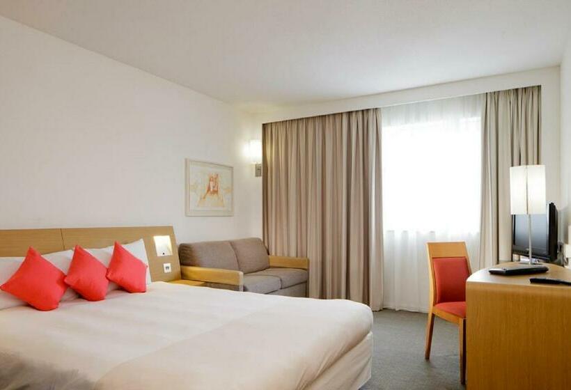 Номер Superior, Novotel London Greenwich