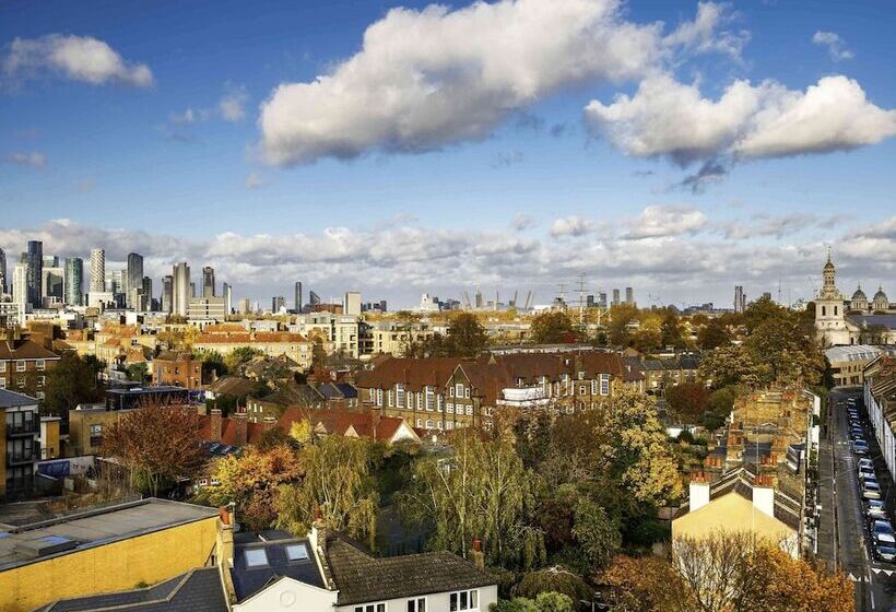 Номер Superior, Novotel London Greenwich